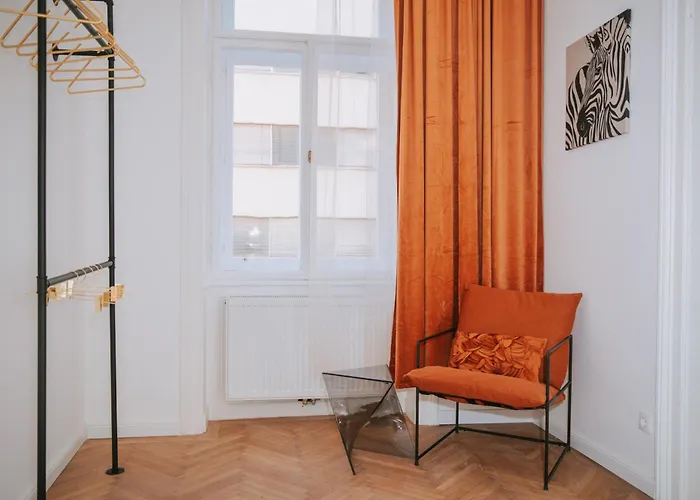 Room4art L2 Hauptbahnhof Διαμέρισμα *