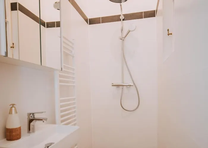 Room4art L2 Hauptbahnhof * Βιέννη